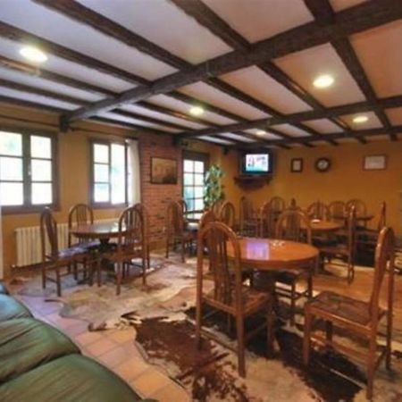 Auseva Hotel โกบาดองกา ภายนอก รูปภาพ