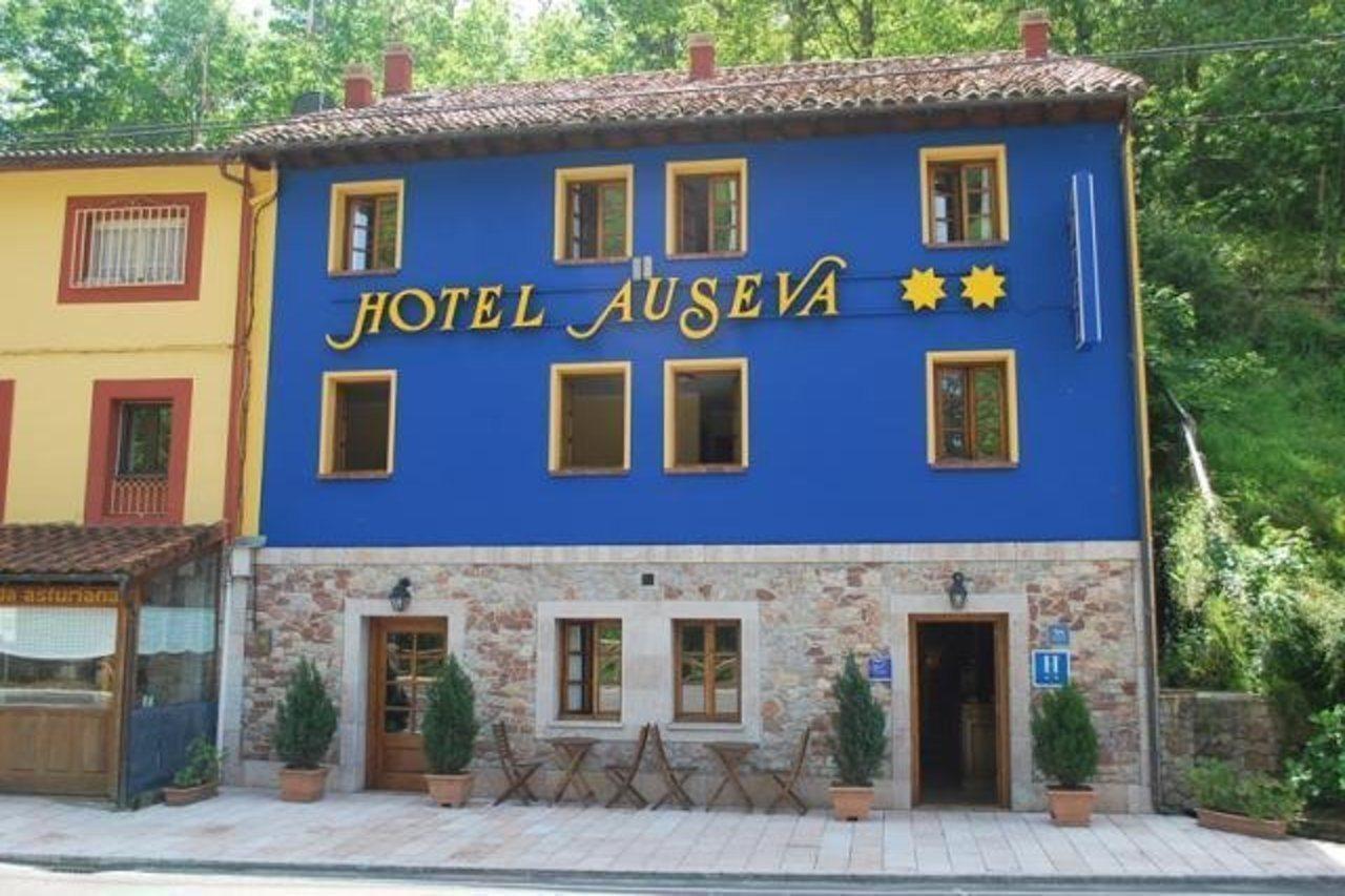 Auseva Hotel โกบาดองกา ภายนอก รูปภาพ